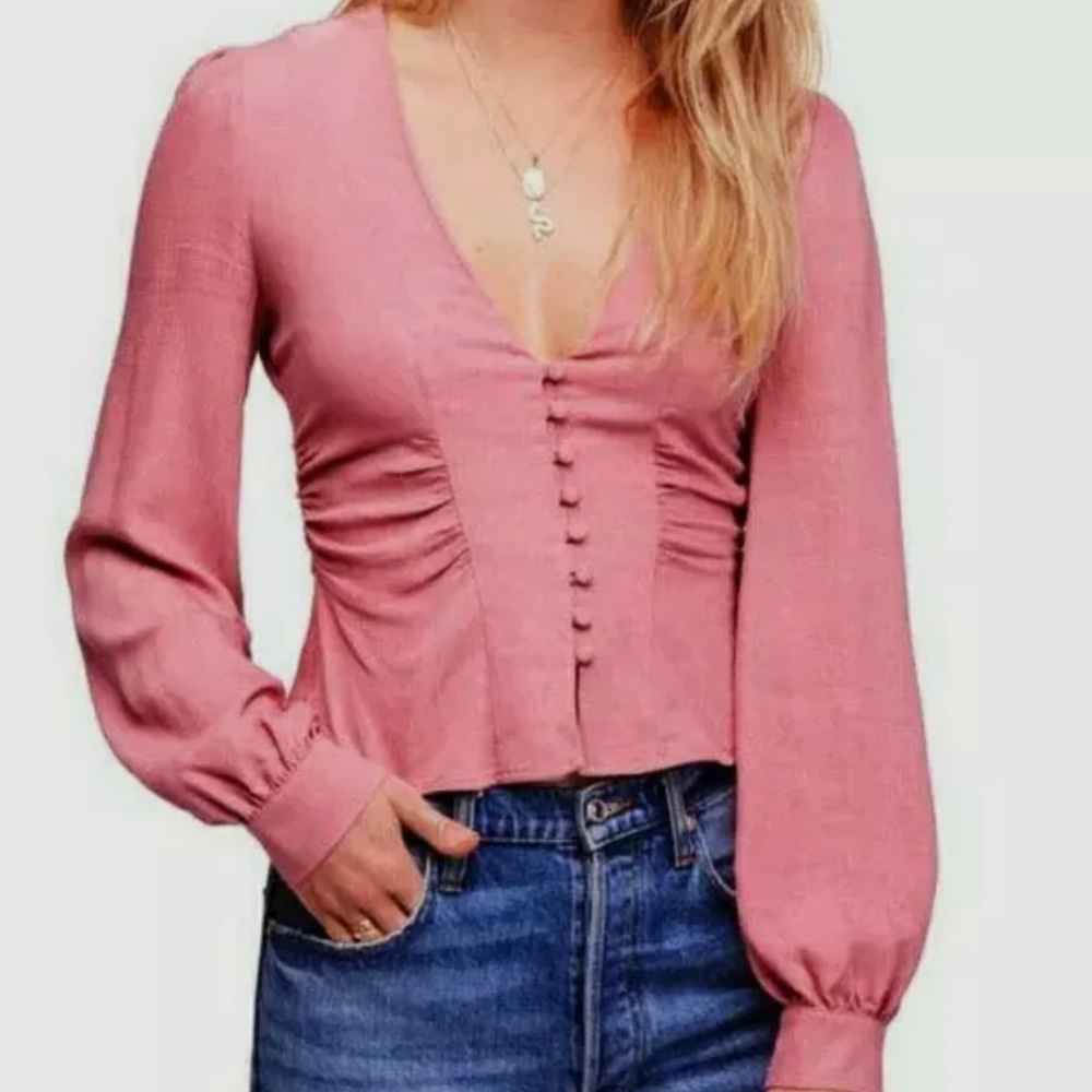 Free People cropped/fitted long sleeve button up top. Rose pink